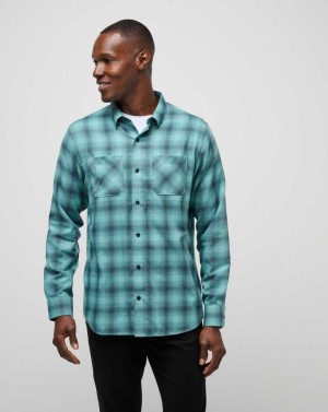 Travis Mathew Cloud Flannel Plaid Button-up Total Eclipse/Cameo | GMAWKRF-75