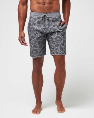 Travis Mathew Green Bottles Boardshort Heather Grey | WYQOBAT-72