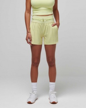 Travis Mathew Queenstown Moveknit Short Heather Pale Lime Yellow | RPZDUJT-19