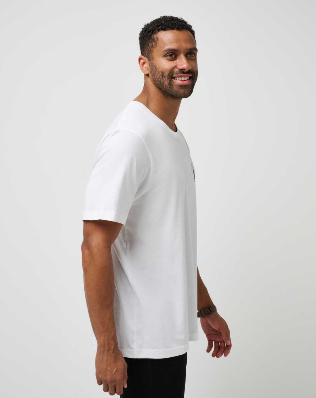 Travis Mathew Adventure Season Tee White | QHBDTVZ-29