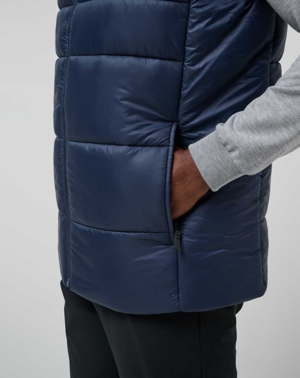 Travis Mathew Aves Tech Puffer Vest Total Eclipse | SLGRXIE-71