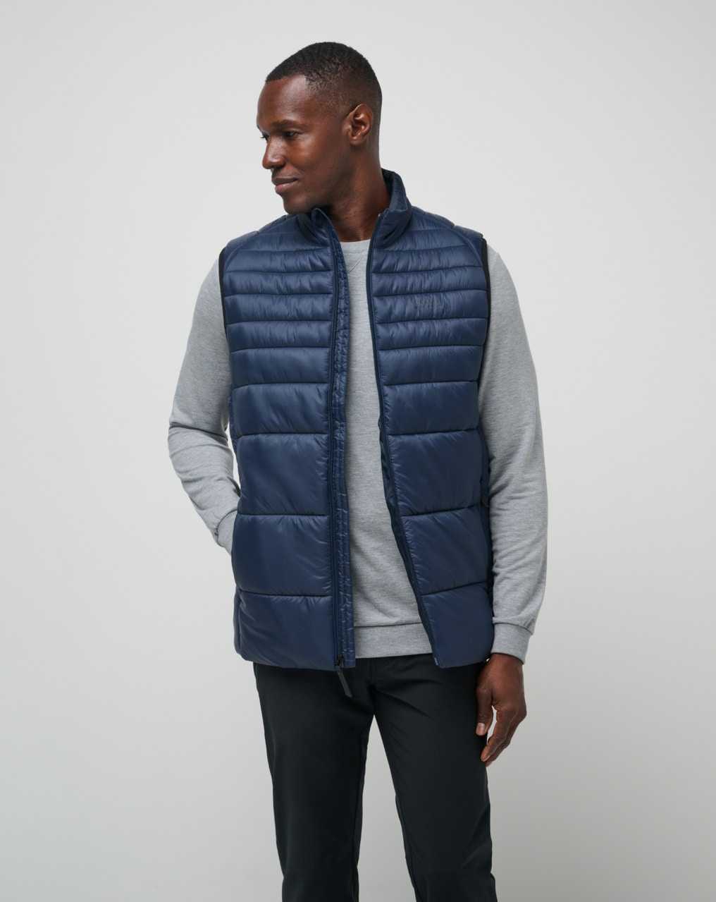 Travis Mathew Aves Tech Puffer Vest Total Eclipse | SLGRXIE-71