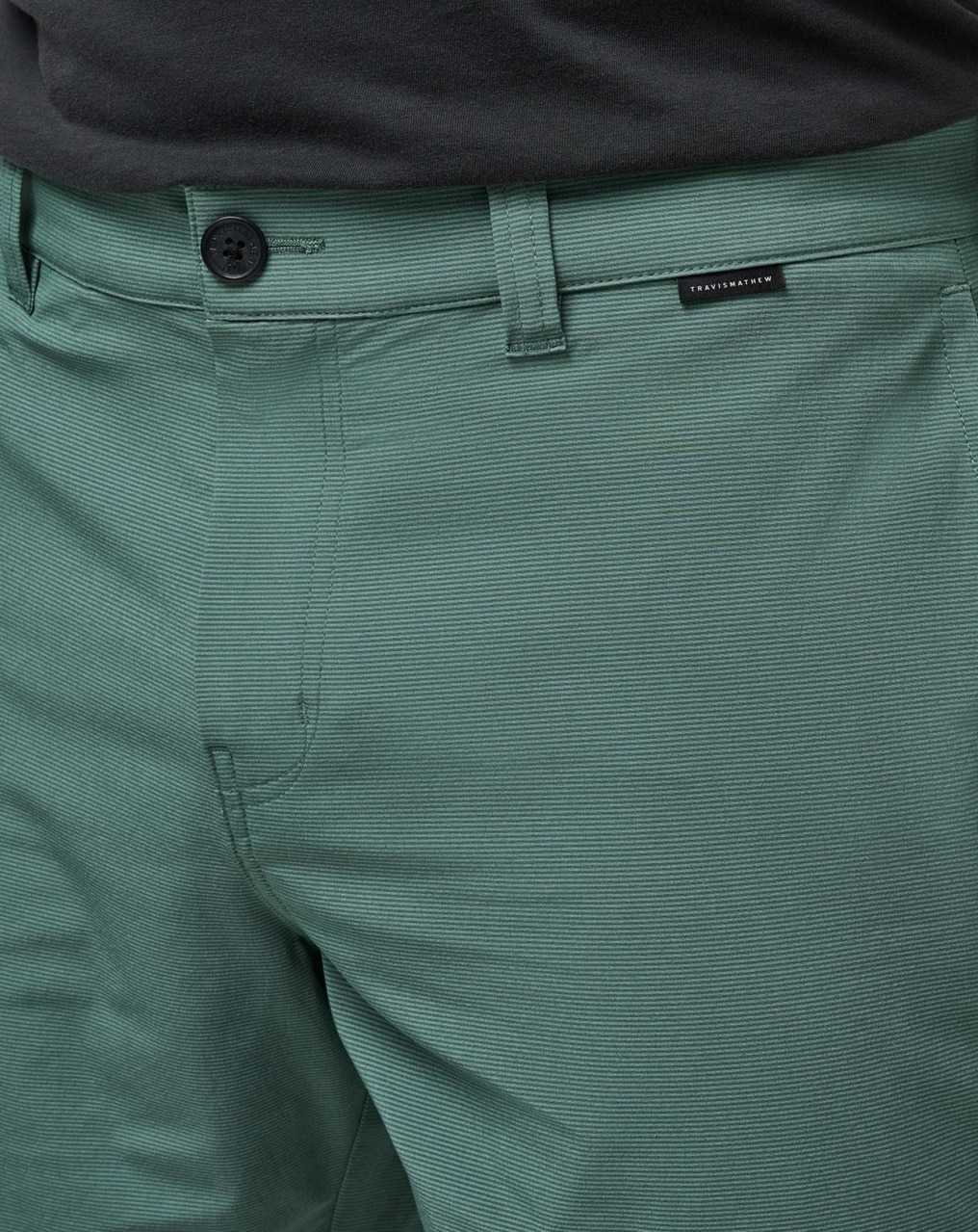 Travis Mathew Baggage Claim Short 7in Balsam Green | JUNBMXK-73