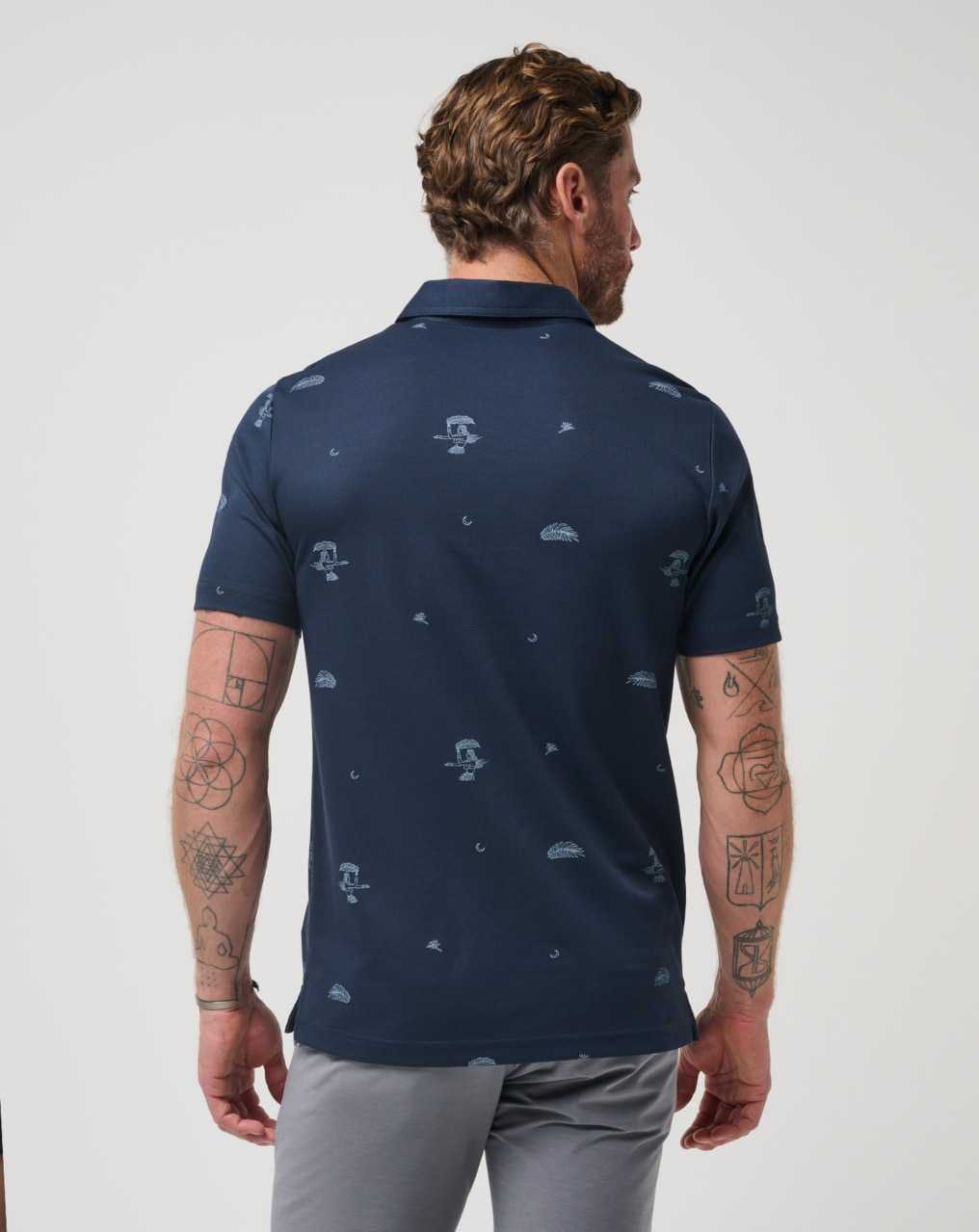 Travis Mathew Beach Creature Polo Total Eclipse | ANCKYSM-81