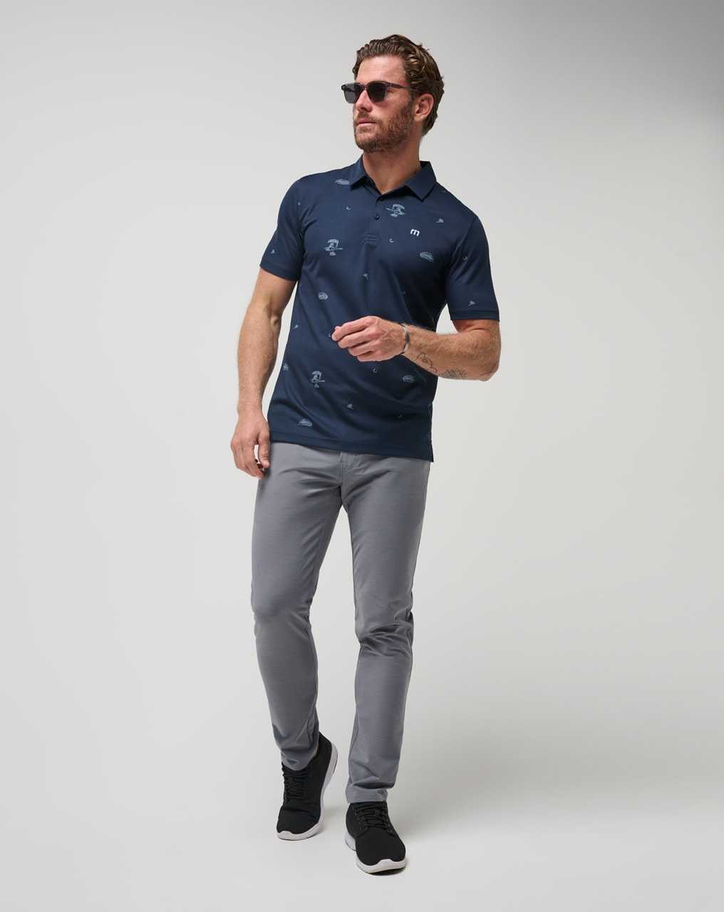 Travis Mathew Beach Creature Polo Total Eclipse | ANCKYSM-81