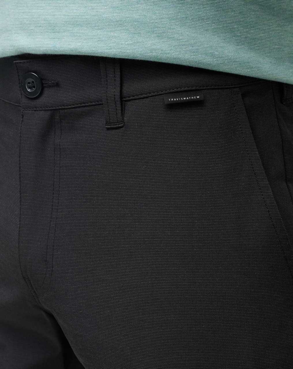 Travis Mathew Beck Short 9.5in Black | PBGQIEJ-65