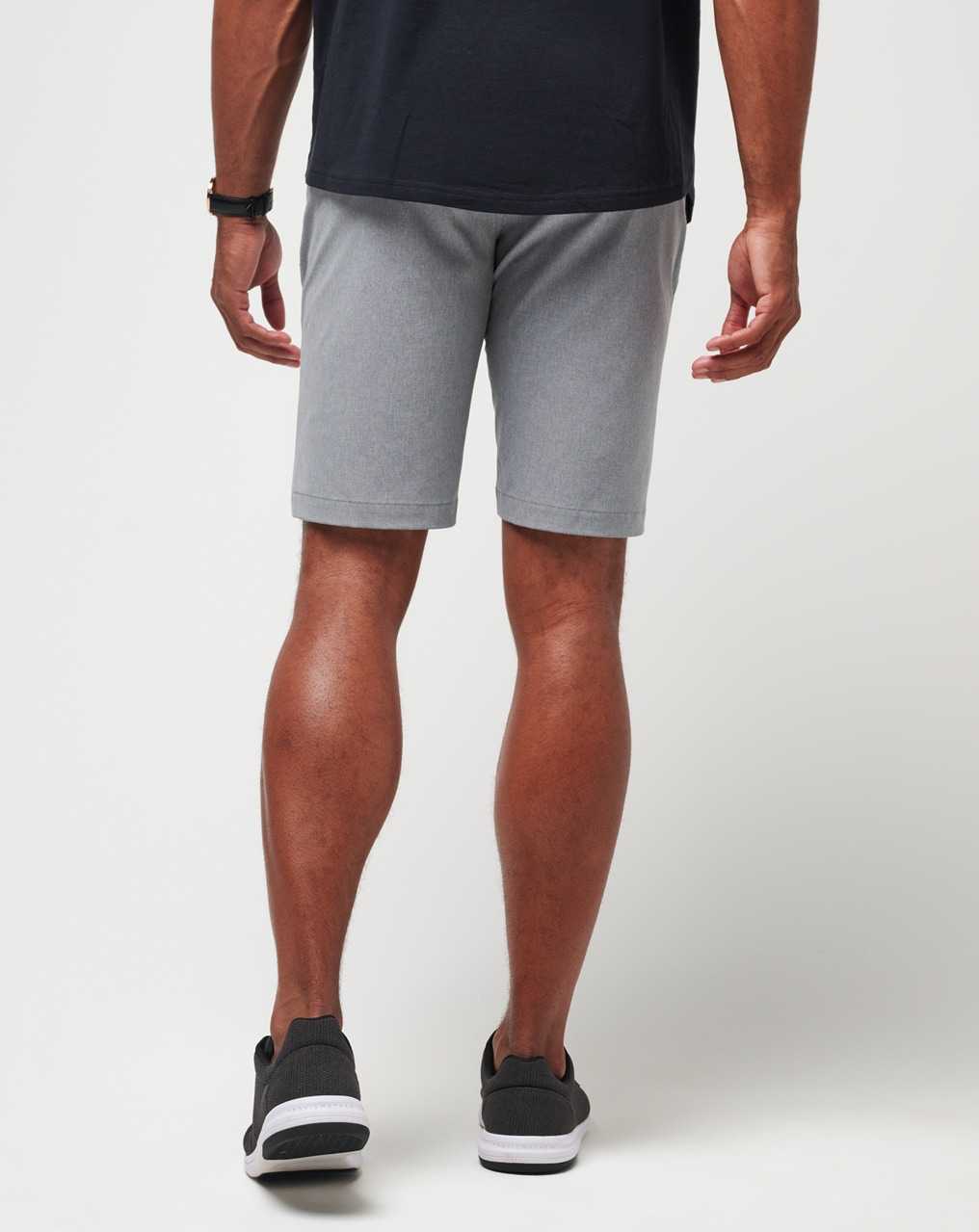 Travis Mathew Beck Short 9.5in Light Grey | IKJQFWS-61