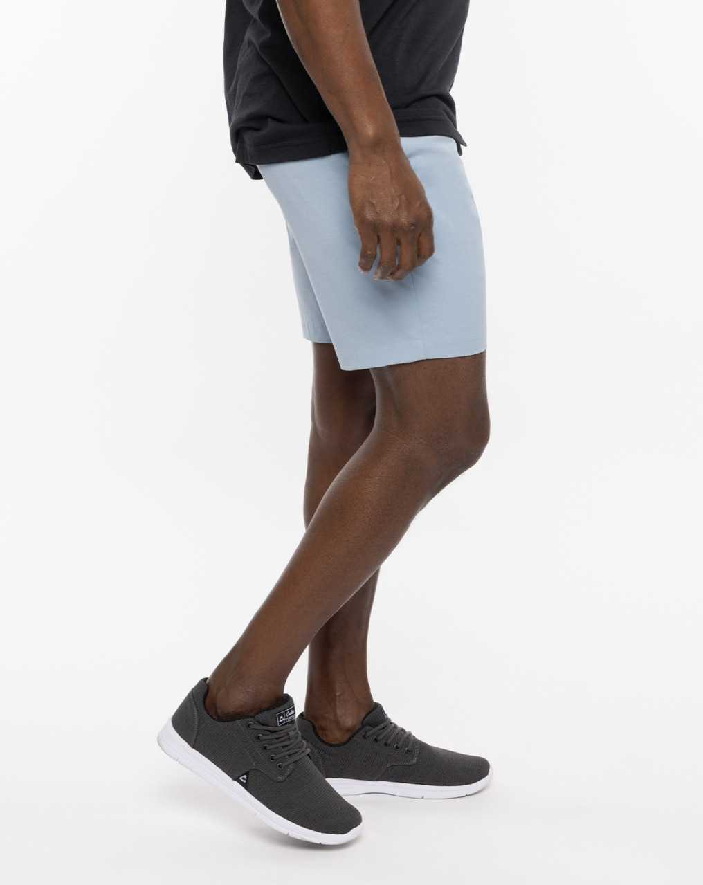 Travis Mathew Bermuda Short 8in Ash Blue | KYCFVQB-20