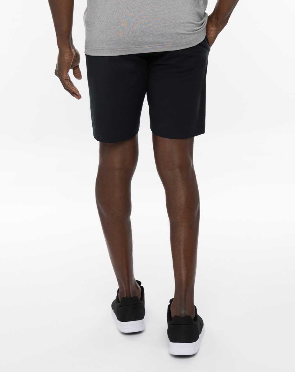 Travis Mathew Bermuda Short 8in Black | TWSDFVX-12