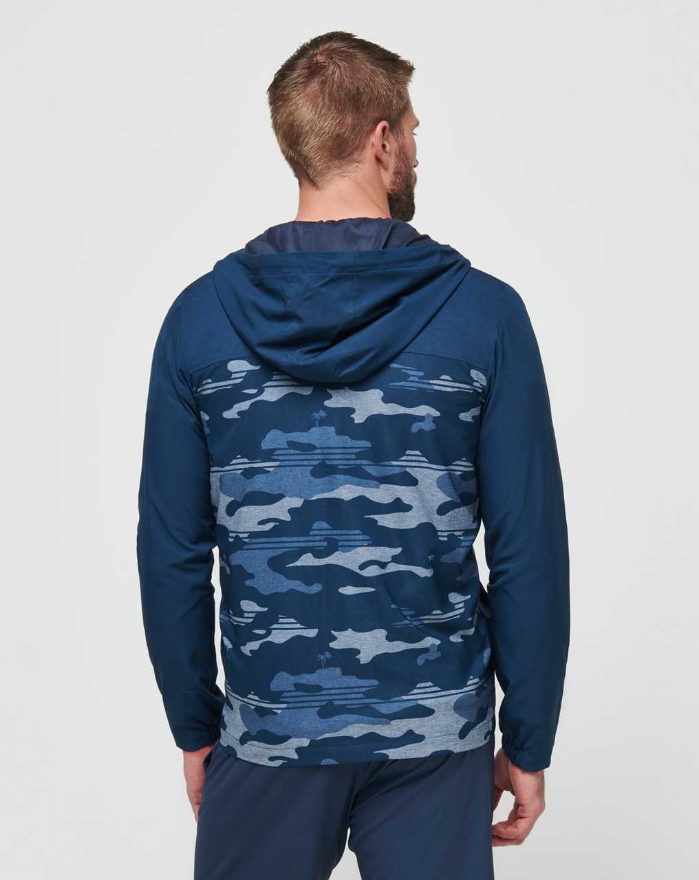 Travis Mathew Camo Tech Hoodie Blue Nights | TFJUHMZ-42