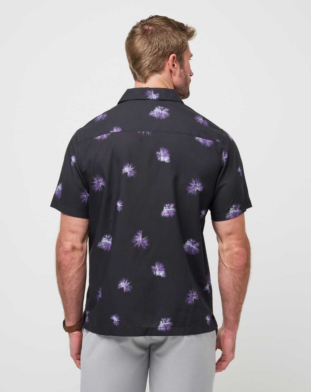 Travis Mathew Casino Holiday Button-up Black | UDCAIKH-29