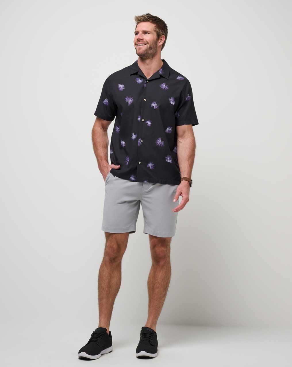 Travis Mathew Casino Holiday Button-up Black | UDCAIKH-29