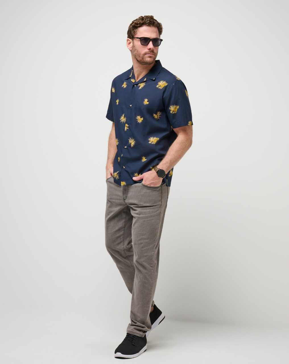 Travis Mathew Casino Holiday Button-up Total Eclipse | CVRSGWJ-08