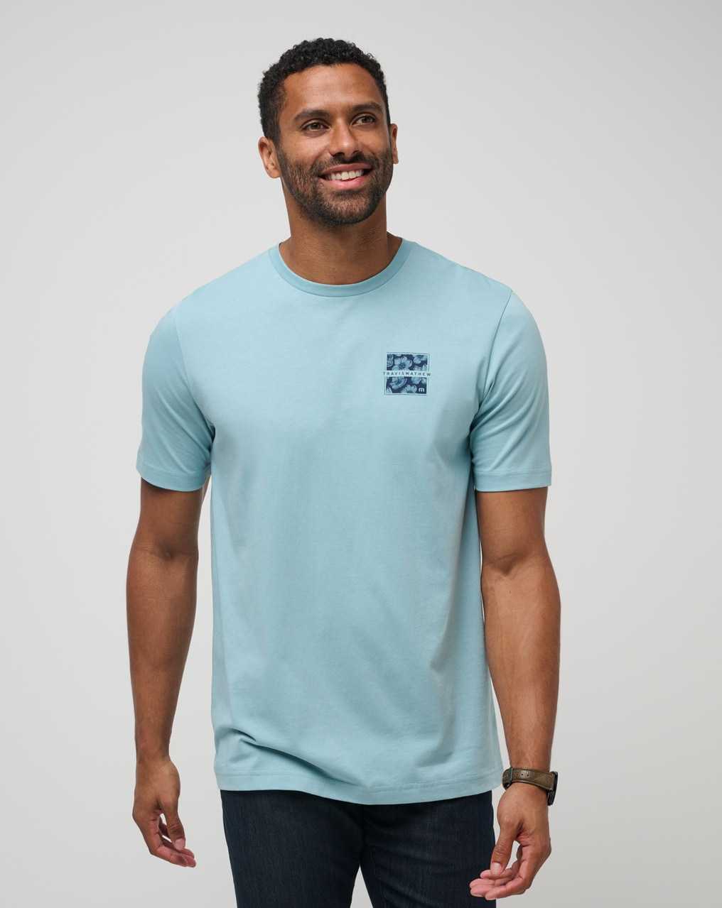 Travis Mathew Catamaran Coast Tee Cameo | YIDJXVK-10