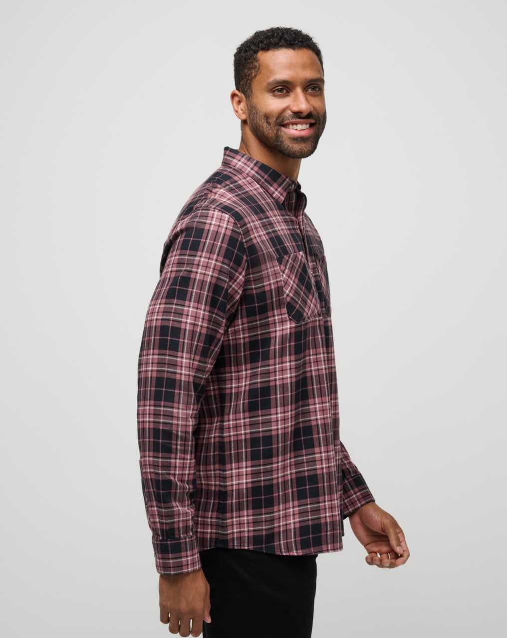 Travis Mathew Cloud Flannel Plaid Button-up Black/Roan Rouge | VQFKCPN-62