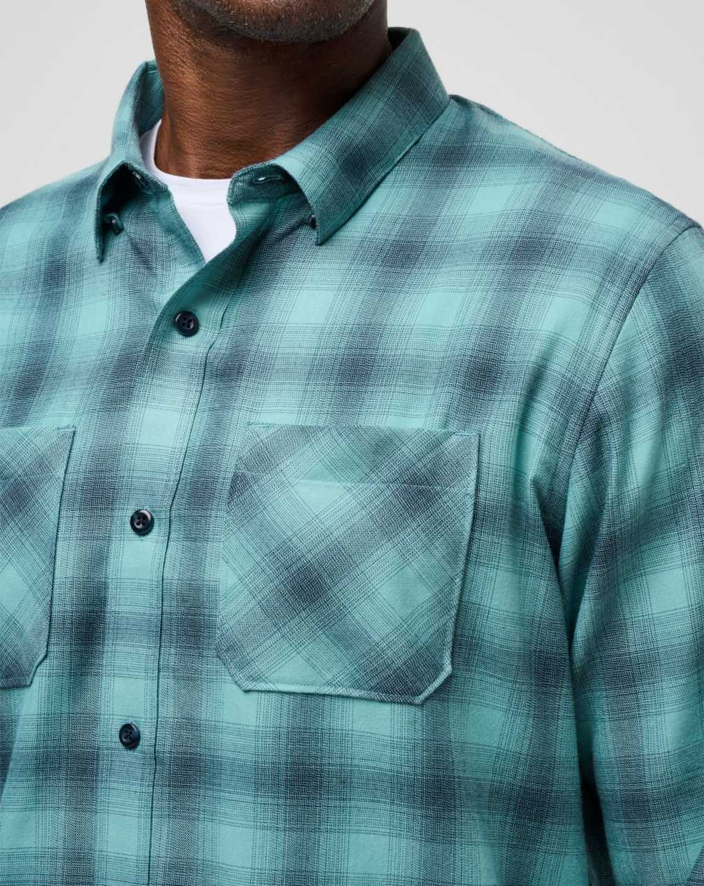 Travis Mathew Cloud Flannel Plaid Button-up Total Eclipse/Cameo | GMAWKRF-75