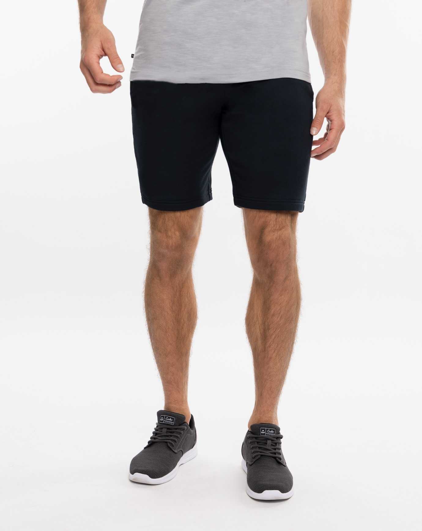 Travis Mathew Cloud Short 2.0 8in Black | VIFLUZW-31