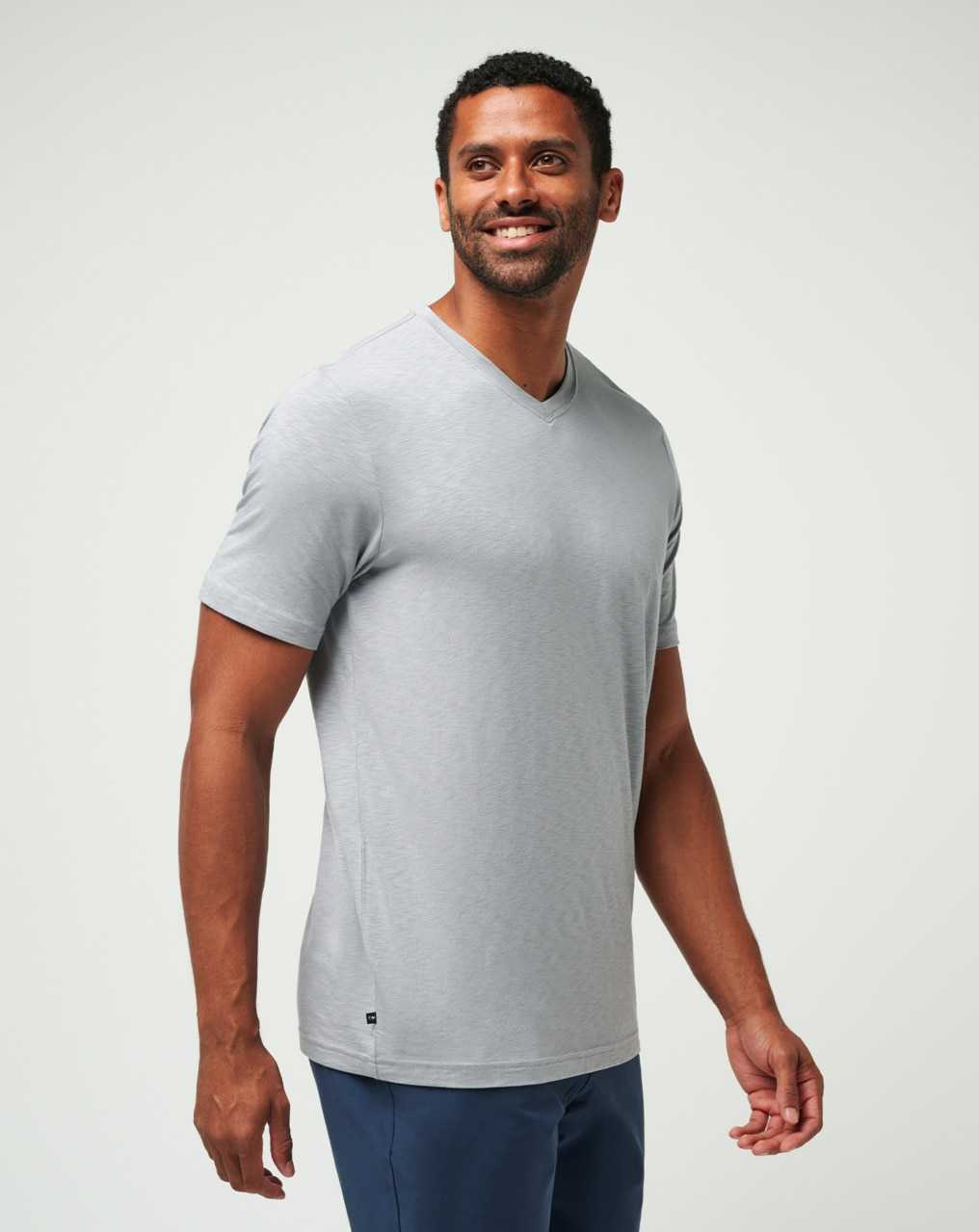 Travis Mathew Cloud Tee Sleet | YUGFLES-98