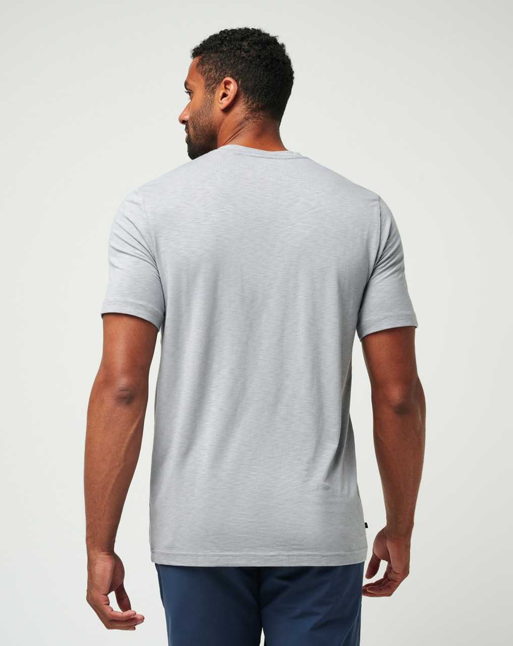 Travis Mathew Cloud Tee Sleet | YUGFLES-98