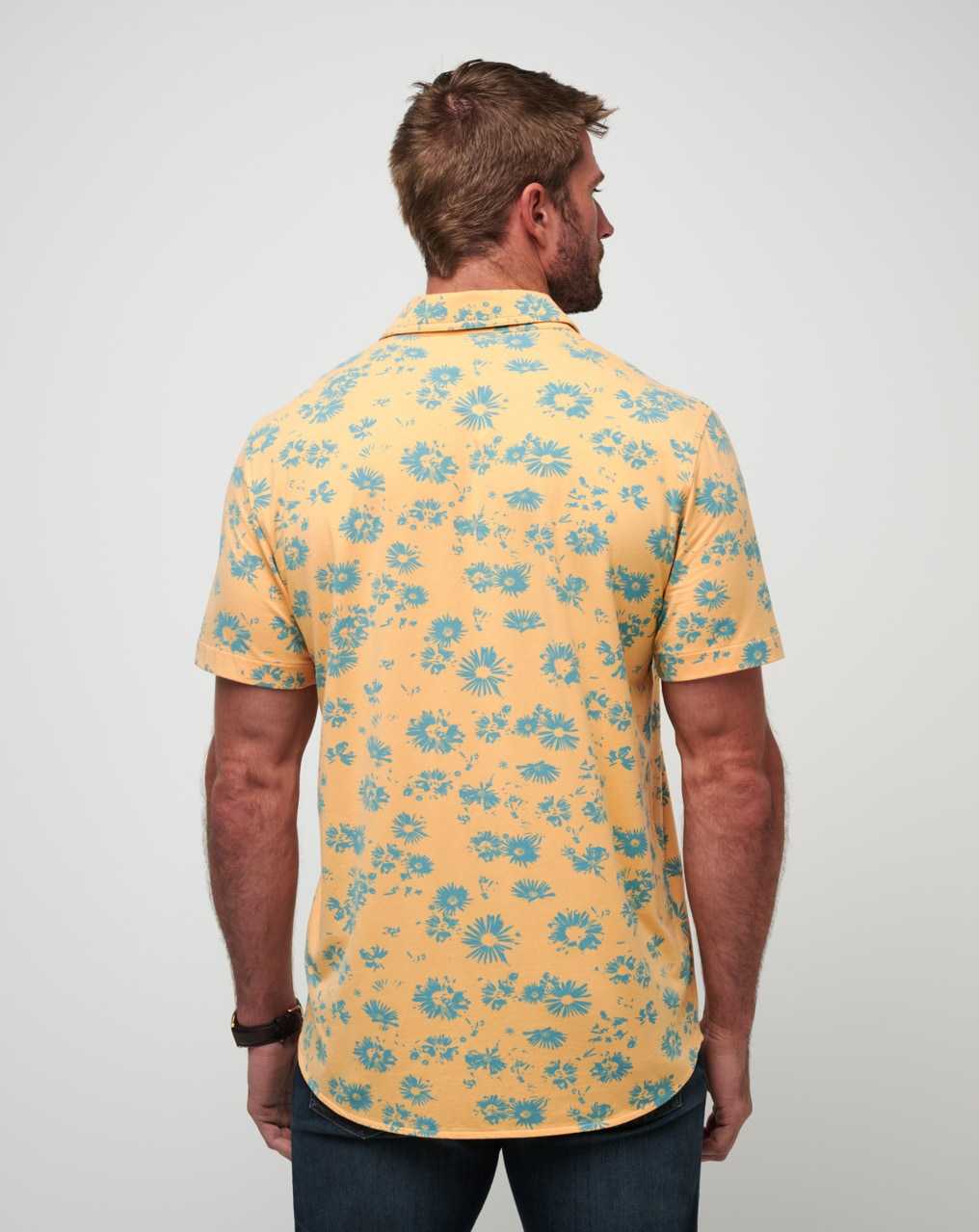 Travis Mathew Coconut Shrimp Button-up Apricot | UMDZFHQ-48