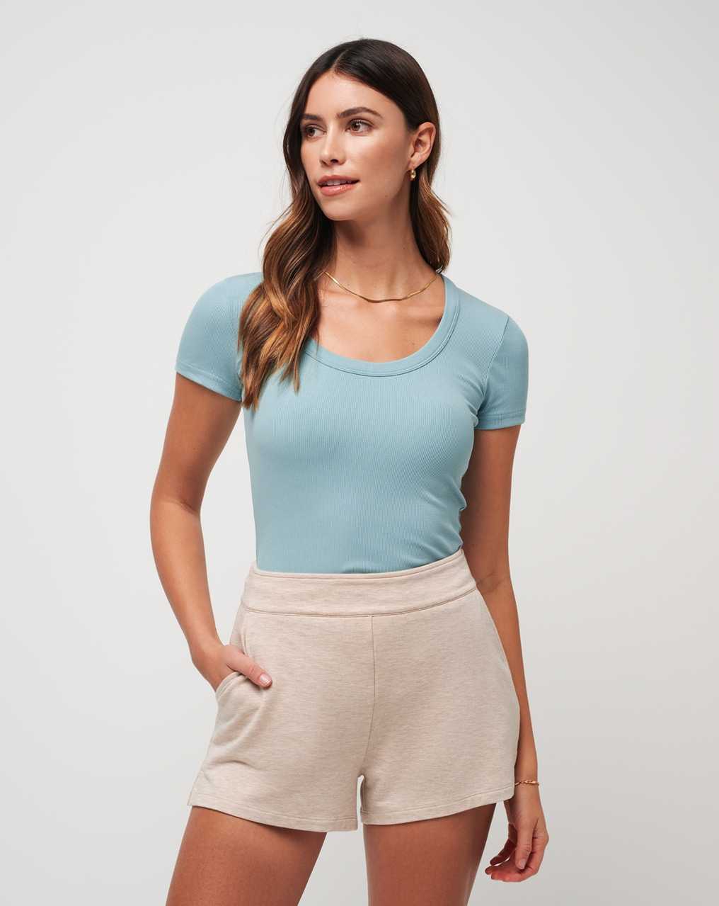 Travis Mathew Come Alive Cloud Ribbed Top Cameo | JSHUZVA-96