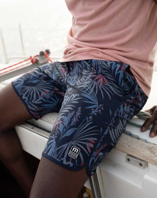 Travis Mathew Cool As A Coconut Boardshort Total Eclipse | YAUFVIE-09