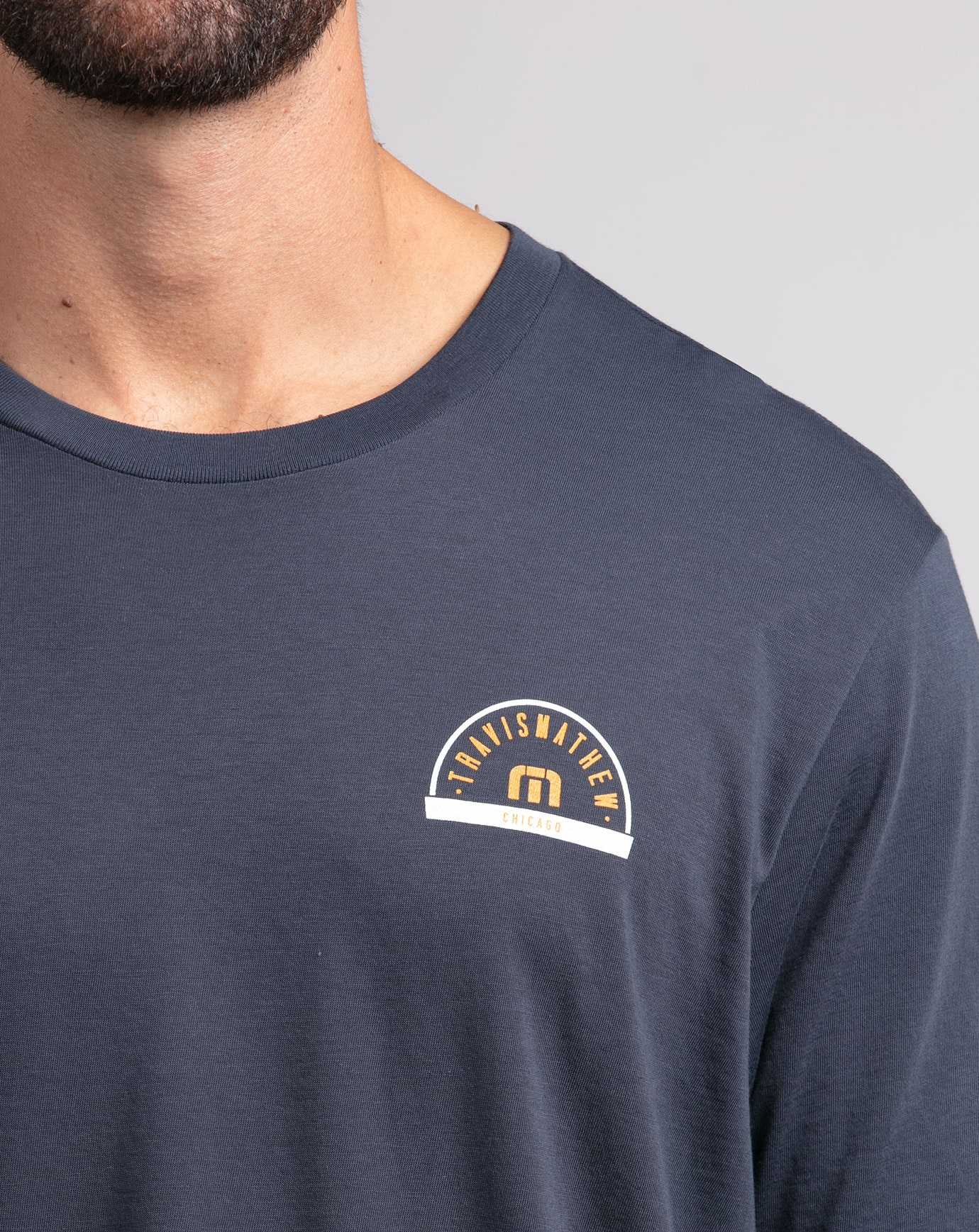 Travis Mathew Da Beers Tee Mood Indigo | HLVNZGC-02