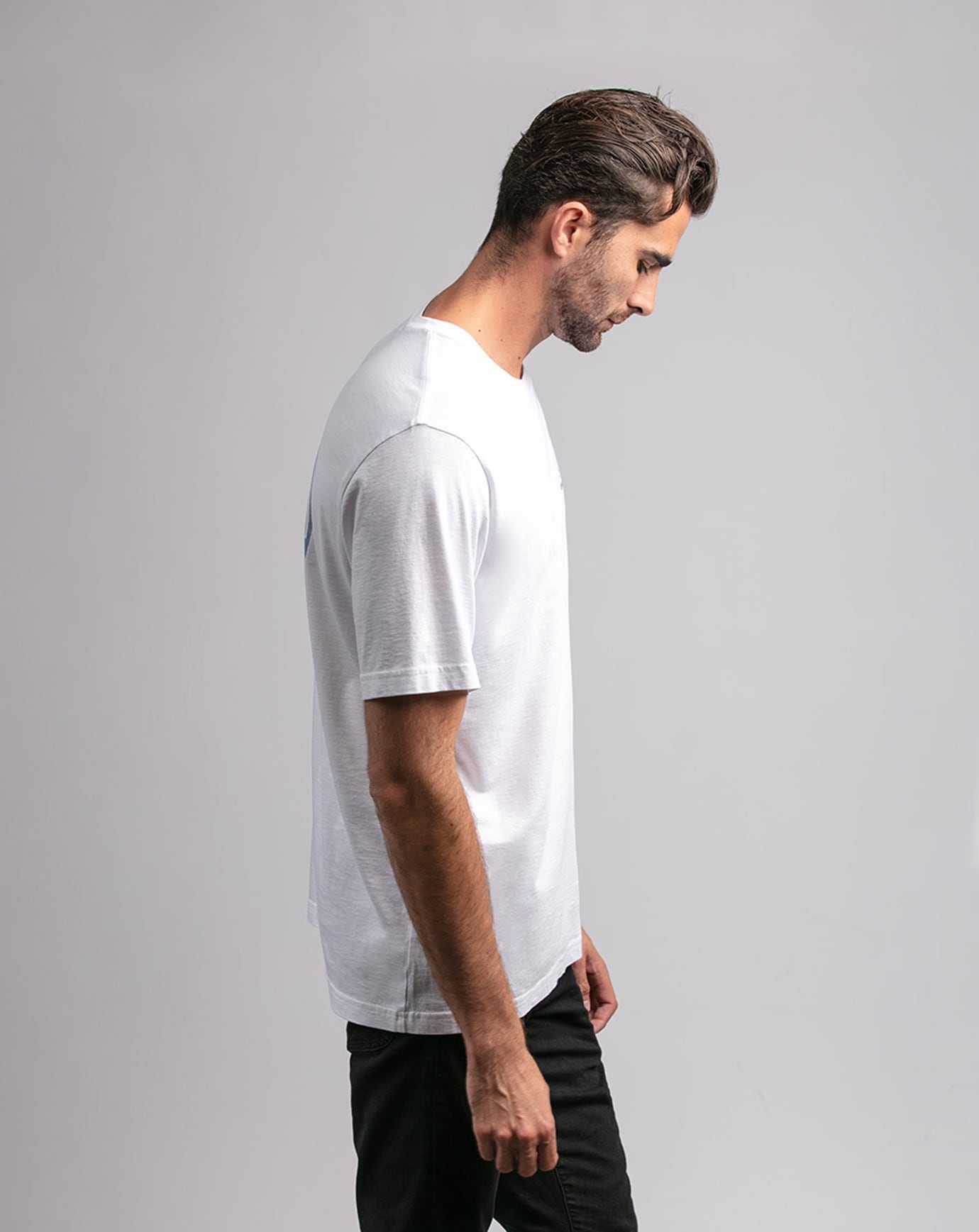 Travis Mathew Da Beers Tee White | CEOYBXL-10