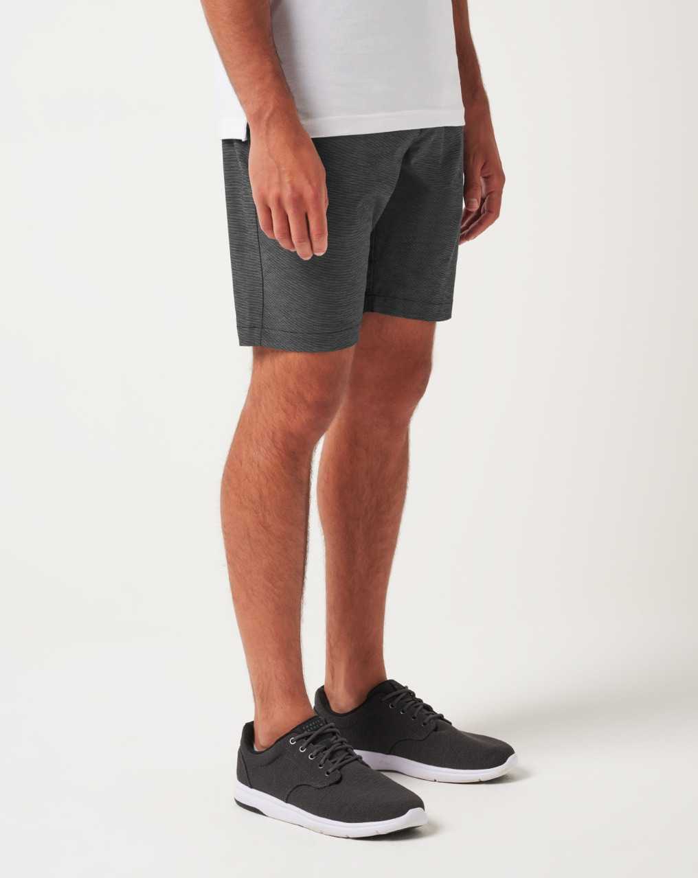 Travis Mathew Day Date Short 9in Black | AFQZLYI-48