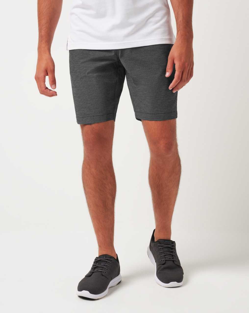 Travis Mathew Day Date Short 9in Black | AFQZLYI-48