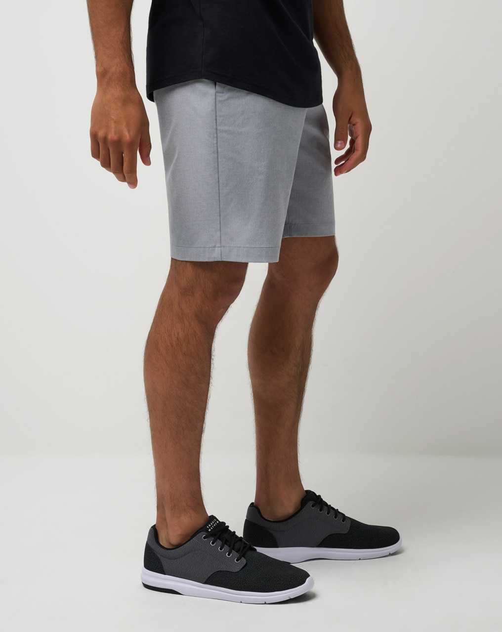 Travis Mathew Day Date Short 9in Sleet | PVOALYB-29