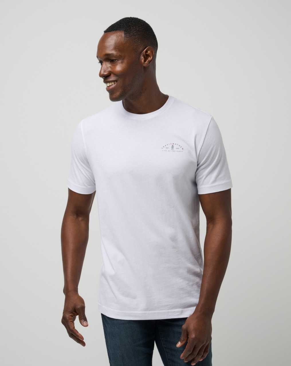 Travis Mathew Famous Reindeer Tee White | YSFLGPA-27