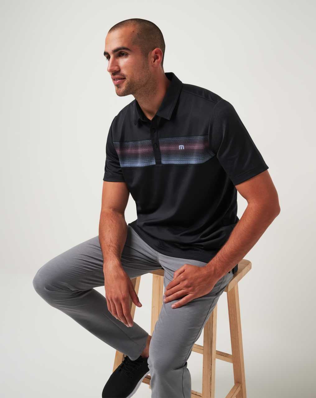 Travis Mathew Fascination Polo Black | APGBENR-95