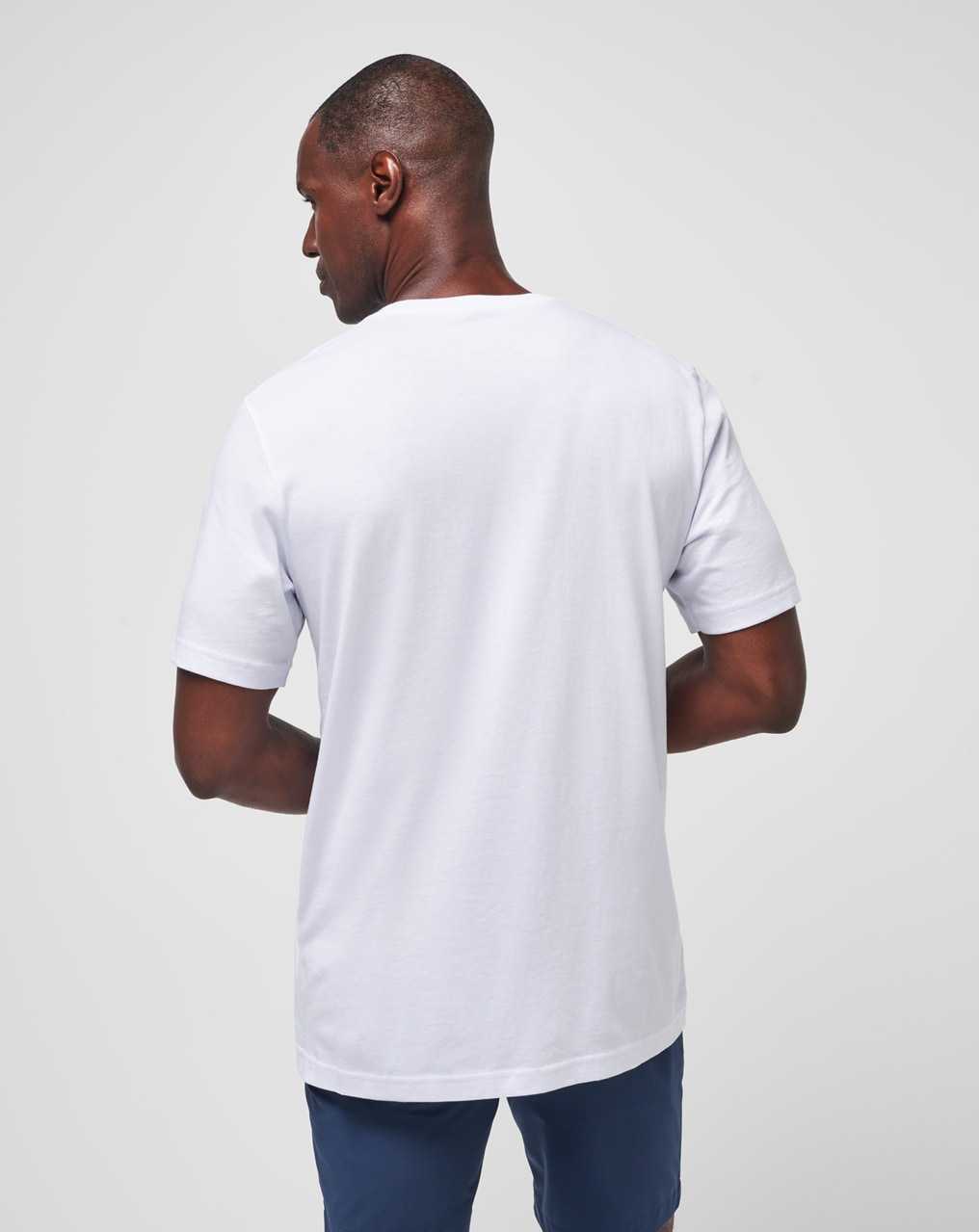 Travis Mathew Foam Paths Tee White | DWXPTSY-39