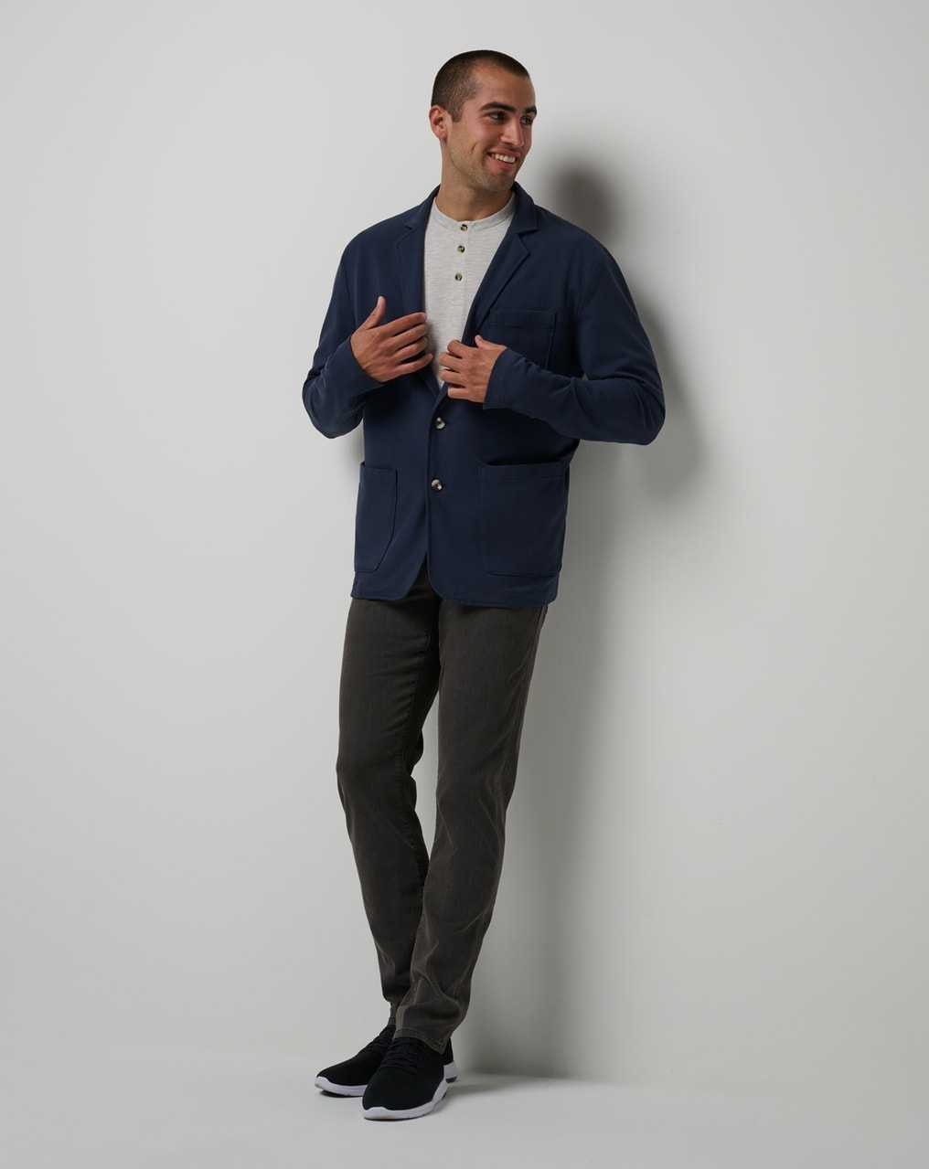 Travis Mathew Foggy Vista Cardigan Jacket Total Eclipse | HIGKMNO-21