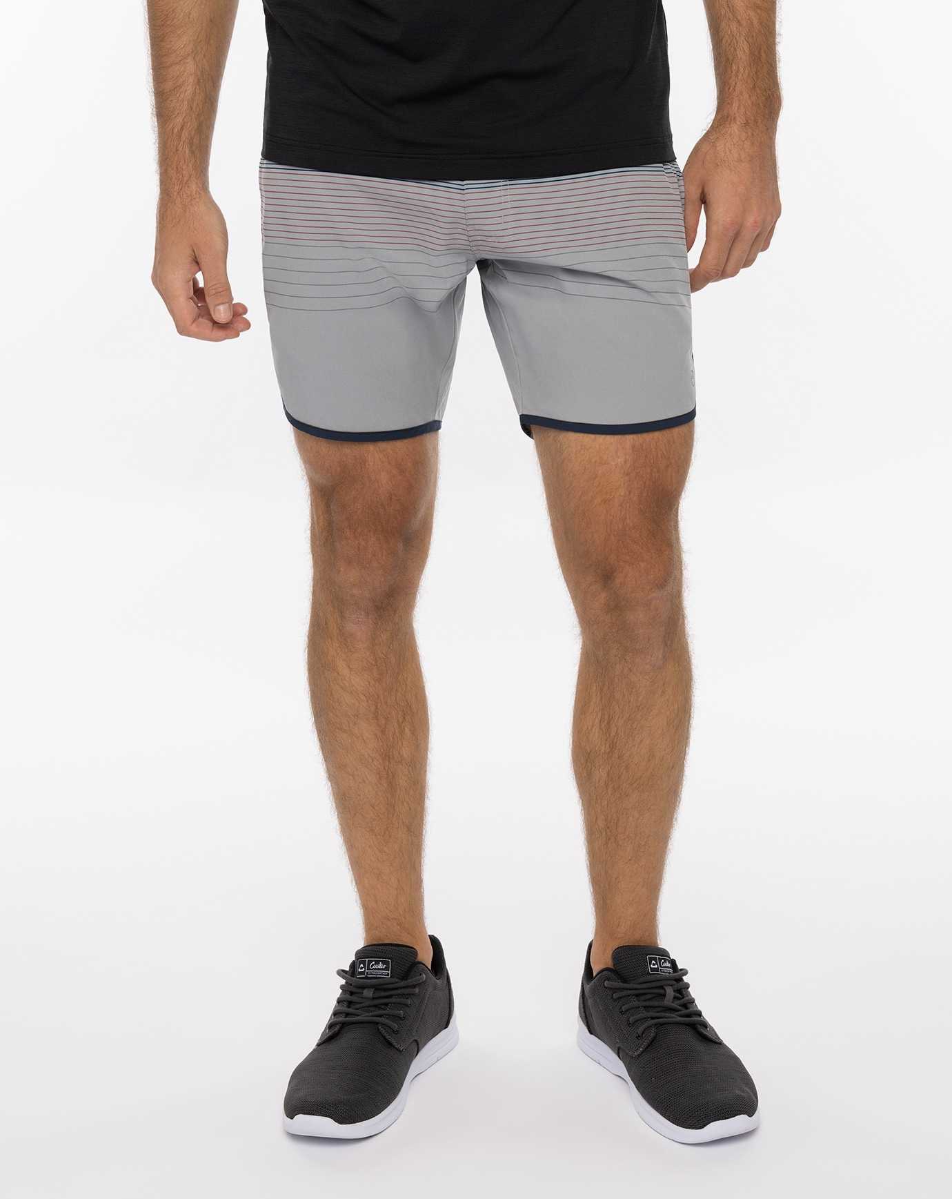 Travis Mathew Go Time 3.0 Active Short 7.5in Quiet Shade | XAWUVLQ-78