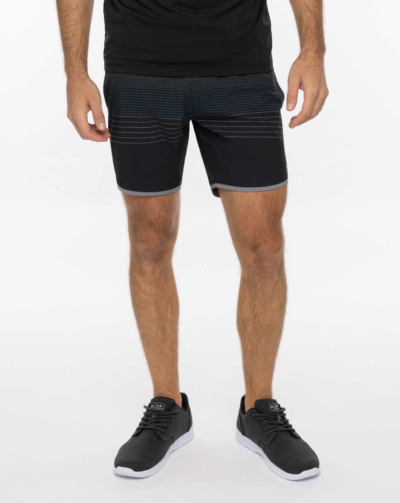 Travis Mathew Go Time 3.0 Active Short 7.5in Black | CZOVTGQ-83