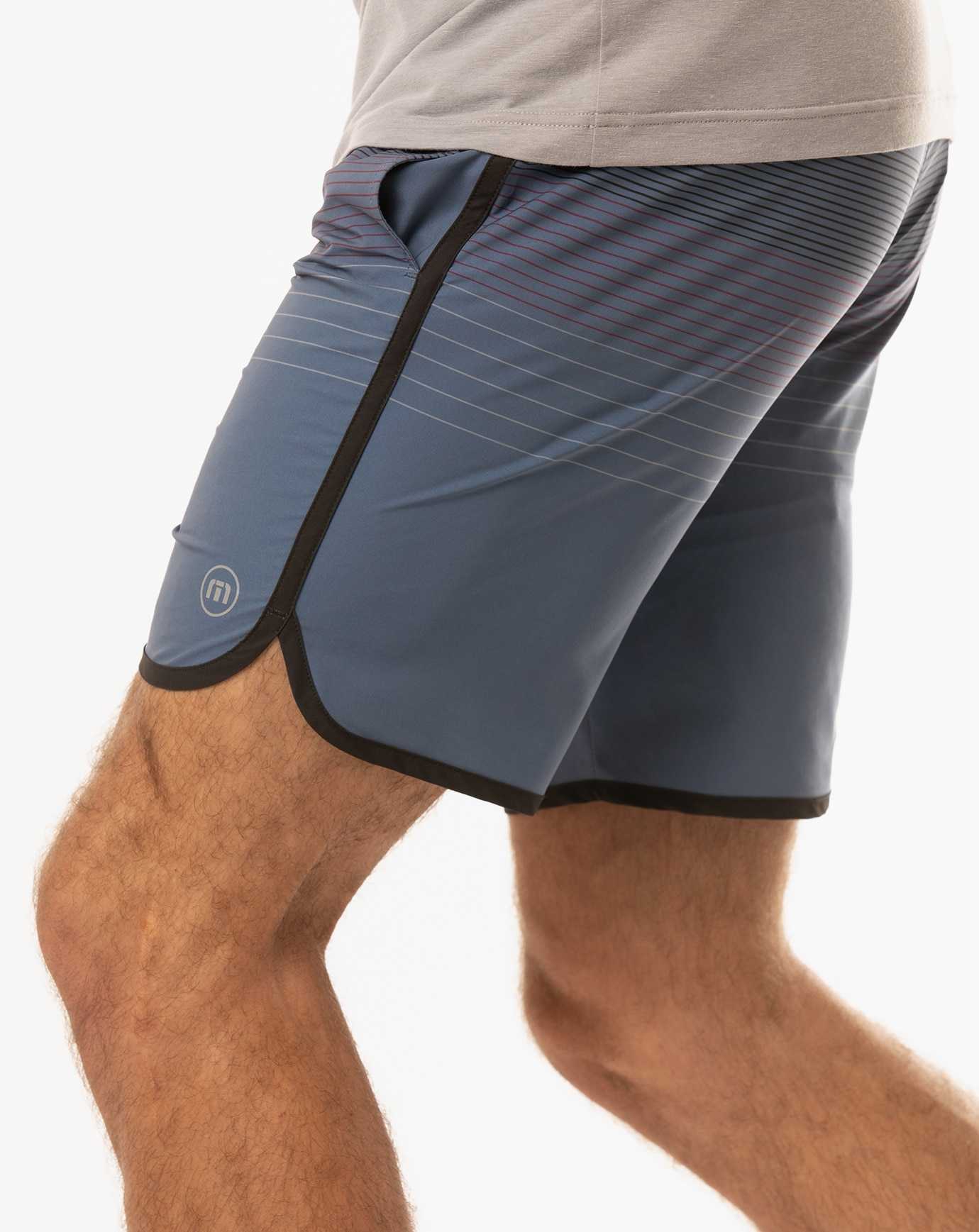 Travis Mathew Go Time Active Short 7.5in Vintage Indigo | AUXOMTG-56