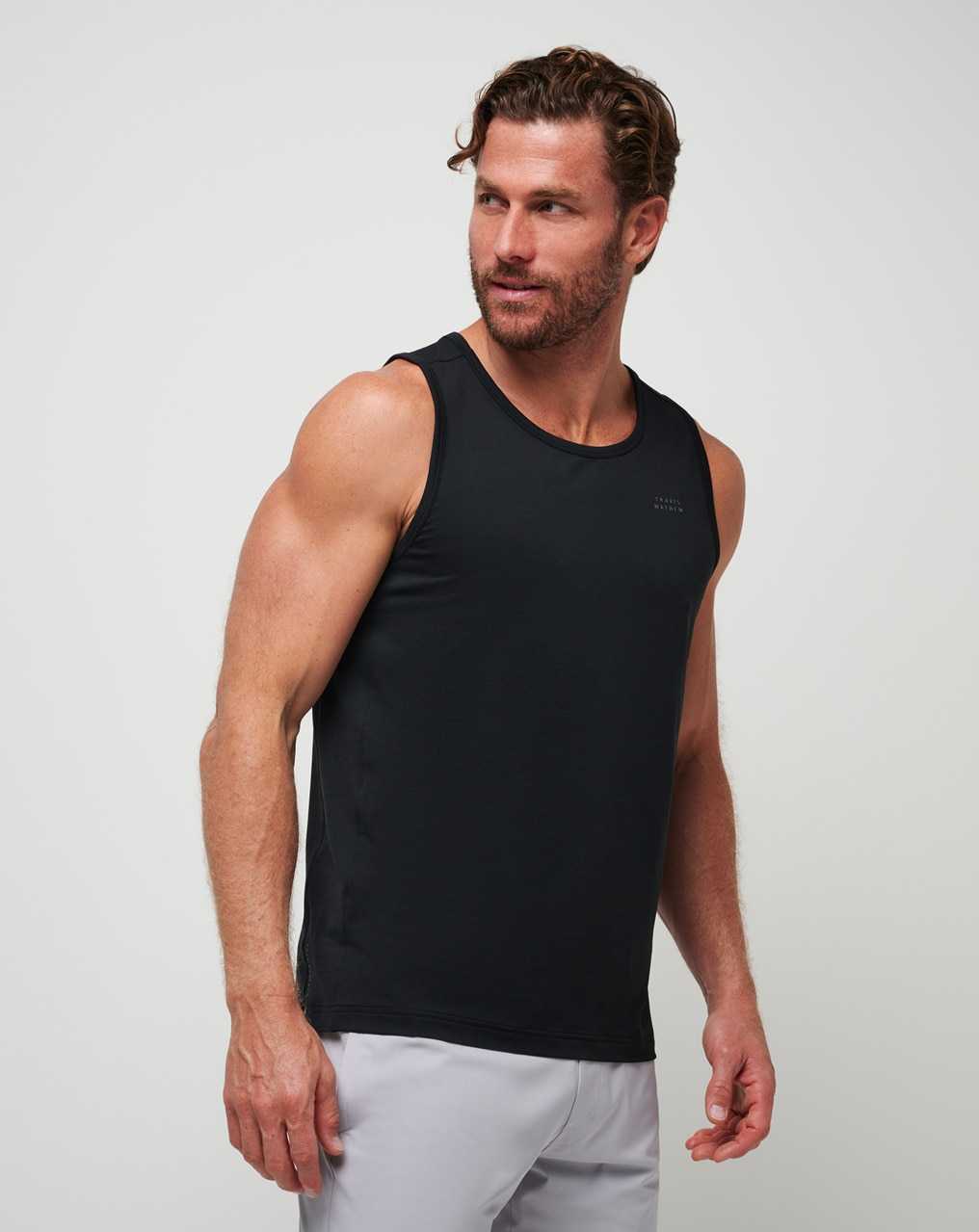 Travis Mathew Heater Pro Tank Black | ROLKSHQ-40