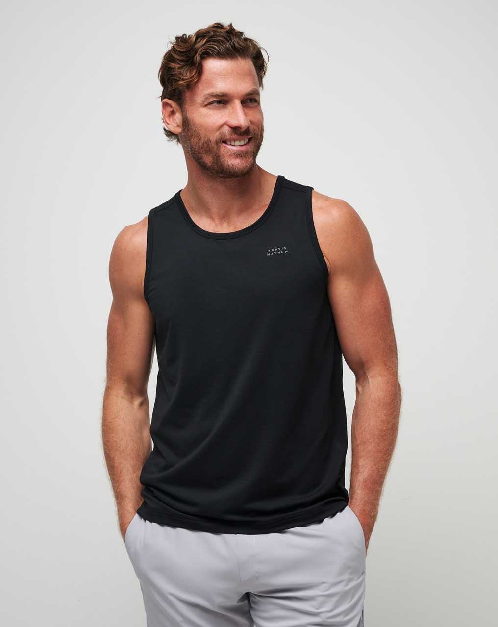 Travis Mathew Heater Pro Tank Black | ROLKSHQ-40