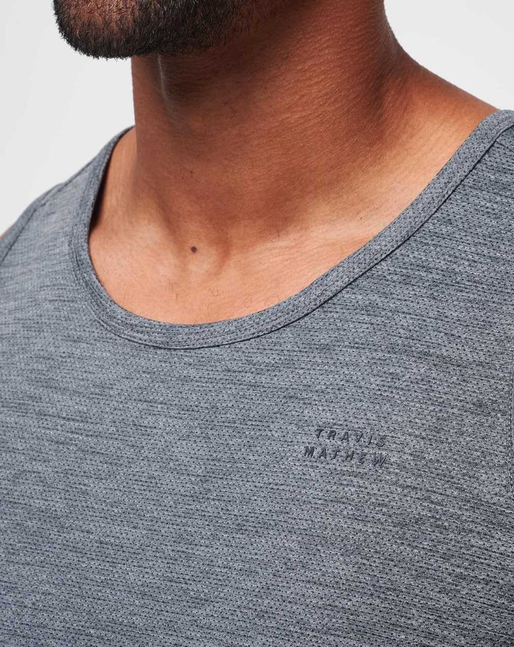 Travis Mathew Heater Pro Tank Heather Grey | GRKLMIN-14