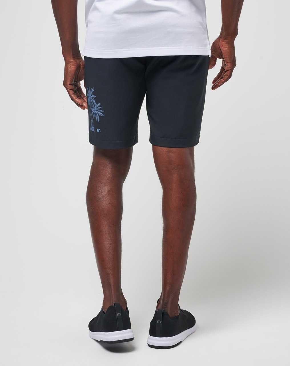 Travis Mathew In The Boneyard Short 9in Black | ATREXYB-62