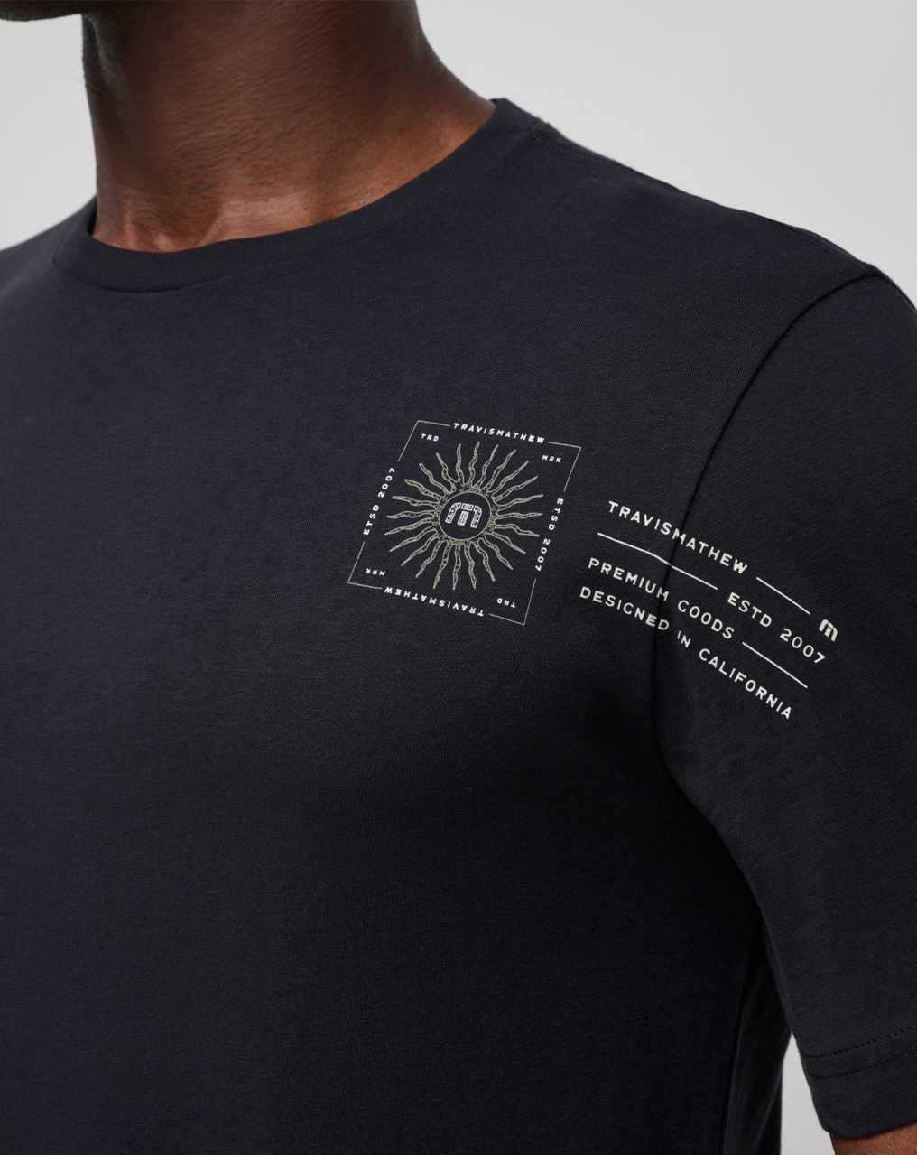 Travis Mathew Laguna Sun Tee Black | MTEUQOA-02