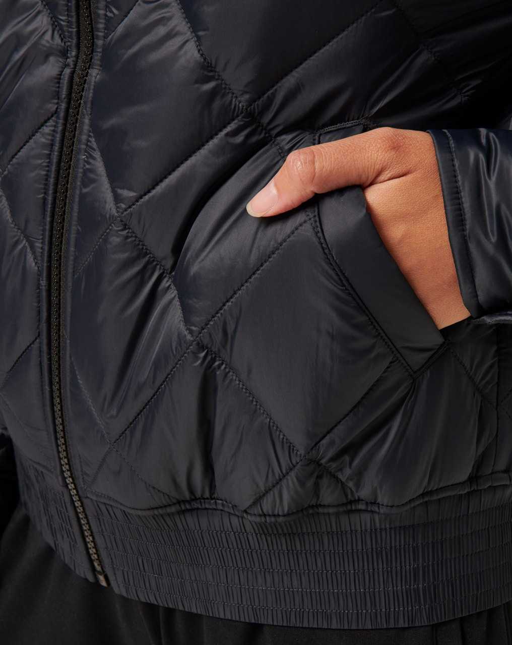 Travis Mathew Lights At Night Quilted Jacket Obsidian | HFKVGXA-19