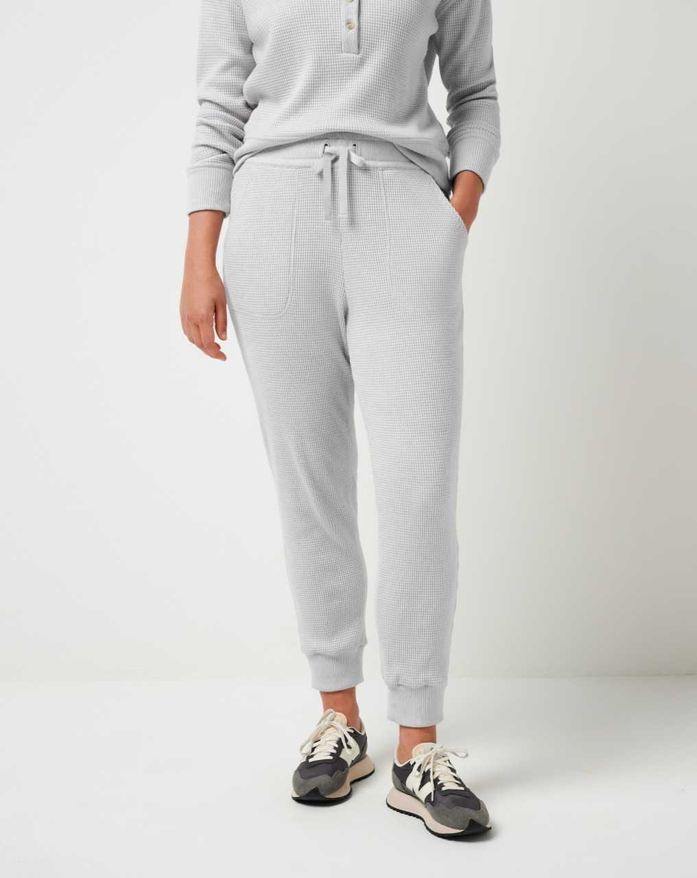 Travis Mathew Long Weekend Jogger Heather Light Grey | FYLNHIG-18