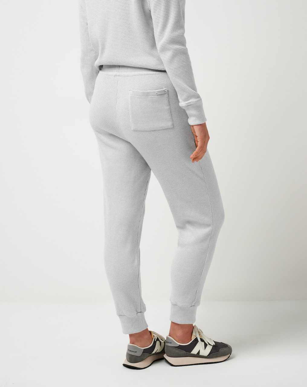 Travis Mathew Long Weekend Jogger Heather Light Grey | FYLNHIG-18