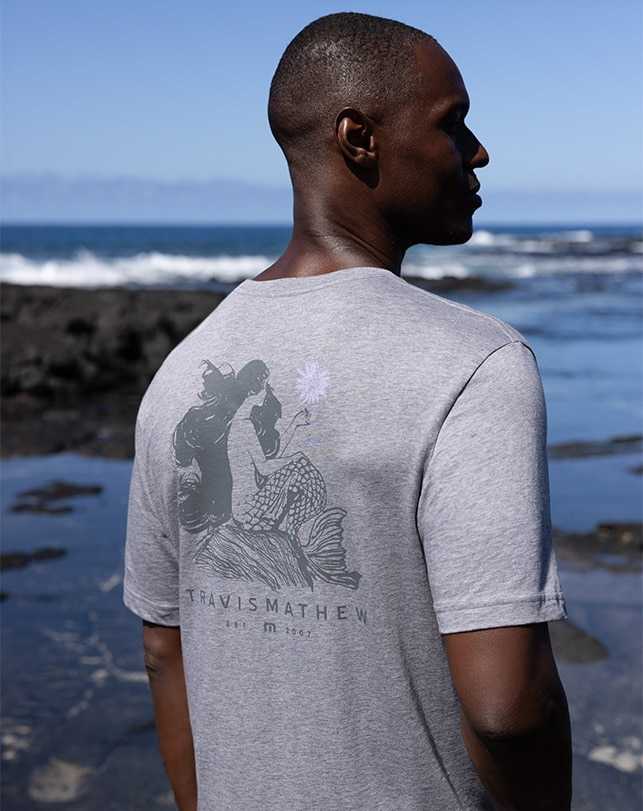 Travis Mathew Mermaid Caves Tee Heather Grey | AHOTBUC-59