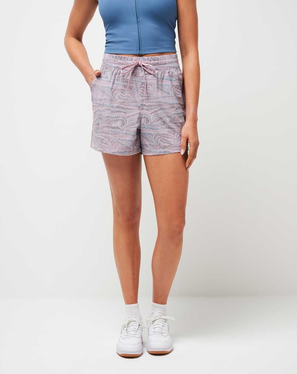 Travis Mathew Misty Melody Short Moonscape Multi | KNTCBYE-20