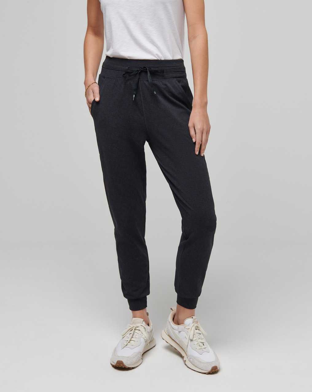 Travis Mathew Moveknit Tie Jogger Heather Black | VLTOXHP-56