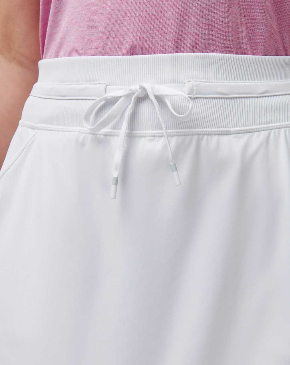 Travis Mathew Moveknit Tie Skort White | WJELIBK-35